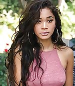 Cambodiandominican instagram model taiaysha mami